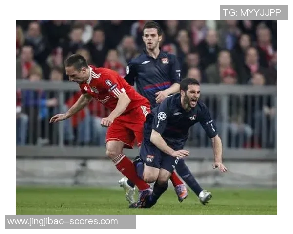 友谊赛精彩回顾拜仁轻取里昂红牌事件引发全场热议