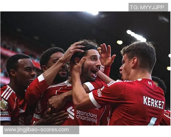 友谊赛精彩回顾利物浦凭乌龙球小胜曼城全场沸腾