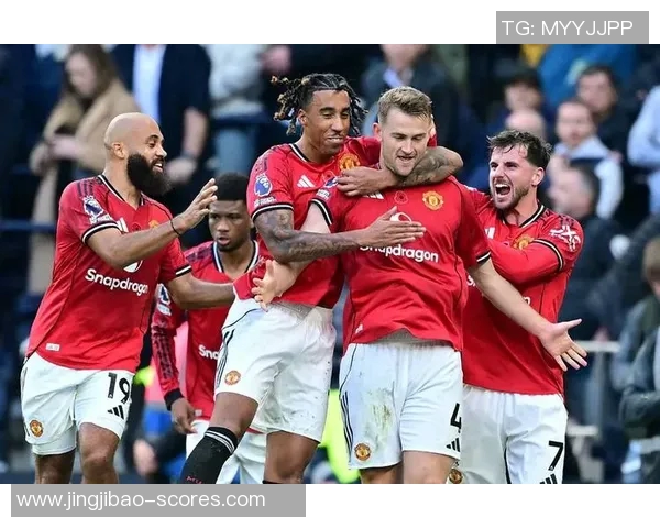 德甲热刺逆转曼联3-2全场沸腾争议判罚引发热议