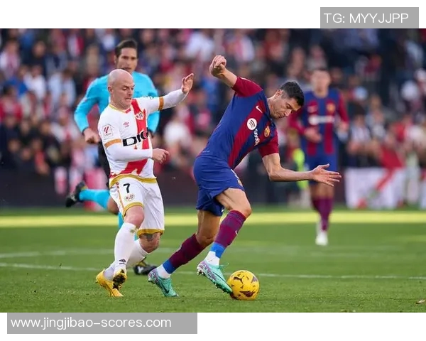 友谊赛精彩对决曼联与巴萨战成平局绝杀瞬间点燃全场激情 友谊赛精彩对决曼联与巴萨战成平局绝杀瞬间点燃全场激情