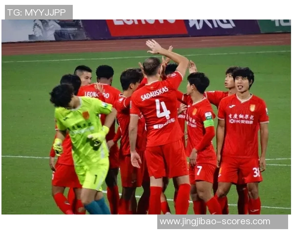 中超赛场惊现冷门莱比锡逆转里昂补时绝杀引发全场狂欢